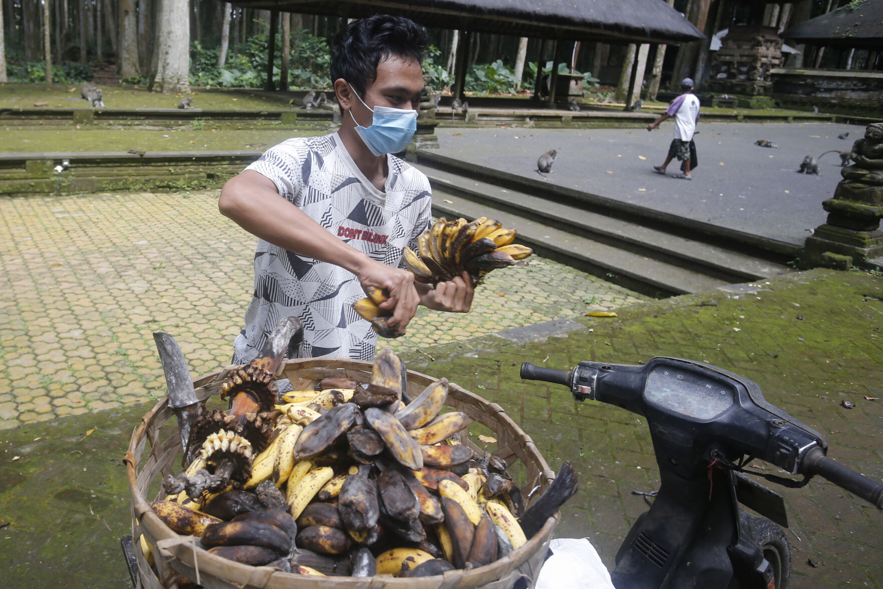 Virus Outbreak Indonesia
